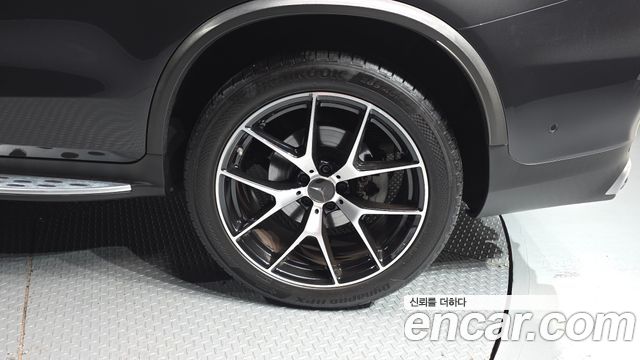 Mercedes-Benz GLC-Class 2021 — photo 7
