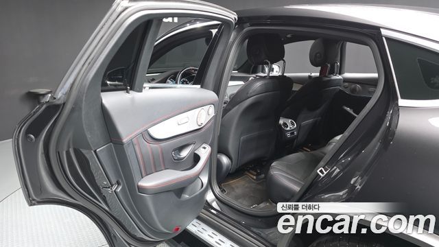 Mercedes-Benz GLC-Class 2021 — photo 16