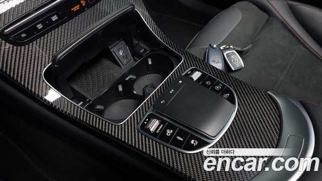 Mercedes-Benz GLC-Class 2021 — photo 29