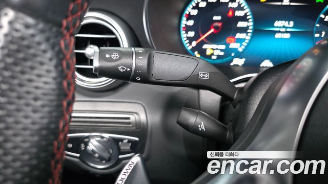 Mercedes-Benz GLC-Class 2021 — photo 31
