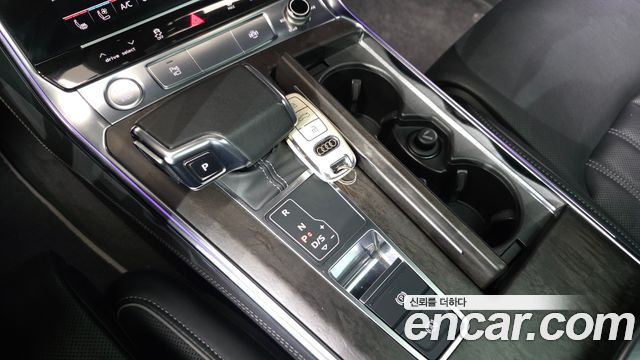Audi A7 2020 — photo 12