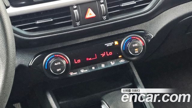Kia K3 2022 — photo 23