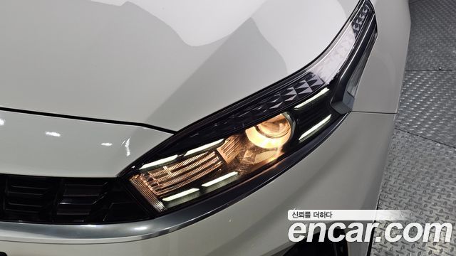 Kia K3 2022 — photo 8