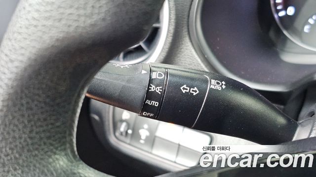 Kia K3 2022 — photo 30