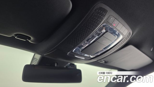 Mercedes-Benz A-Class 2020 — photo 24