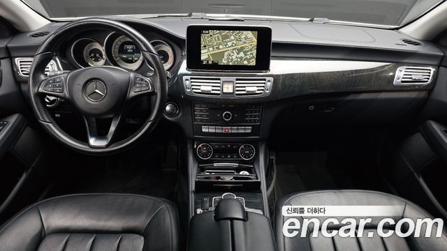 Mercedes-Benz CLS-Class 2016 — photo 7