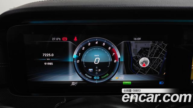 Mercedes-Benz E-Class 2019 — photo 11