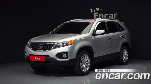 Kia Sorento 2010 — photo 1