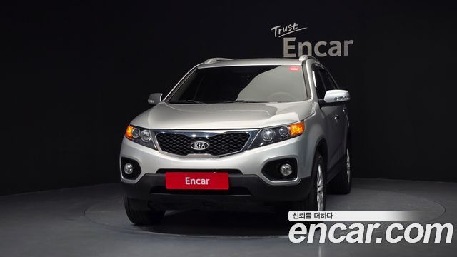 Kia Sorento 2010 — photo 3