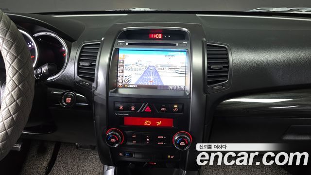 Kia Sorento 2010 — photo 13
