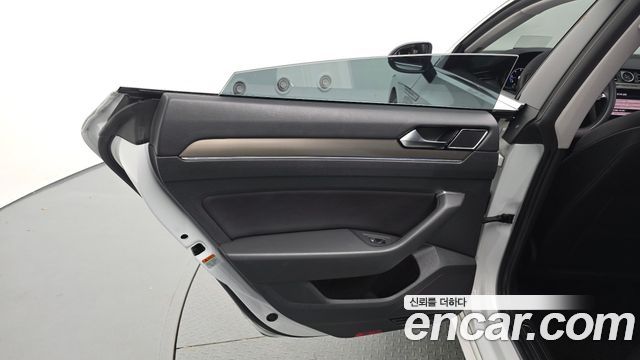 Volkswagen Arteon 2020 — photo 15