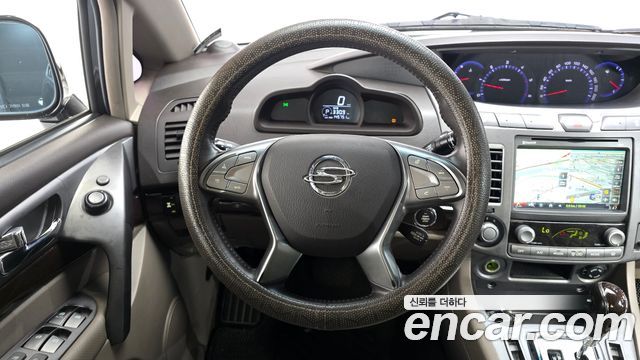 KG Mobility KORANDO 2015 — photo 12