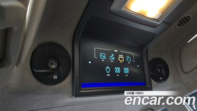KG Mobility KORANDO 2015 — photo 16