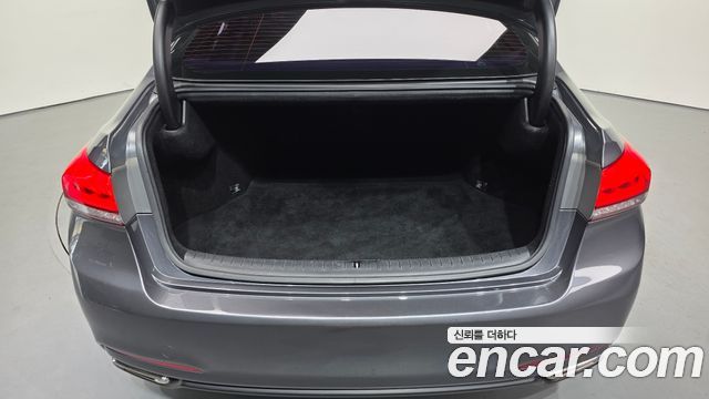 Hyundai Genesis 2015 — photo 20
