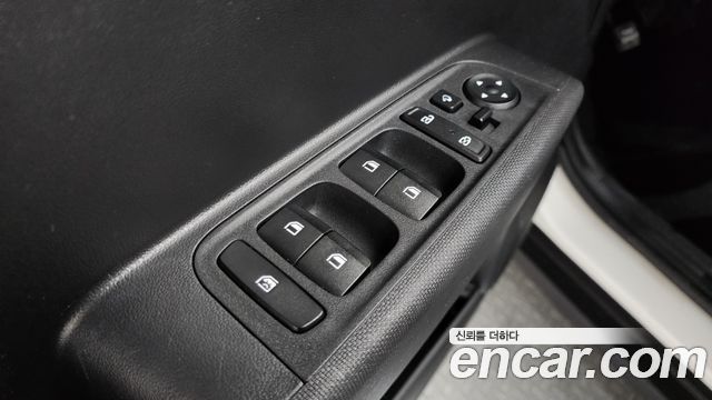 Hyundai Casper 2023 — photo 36