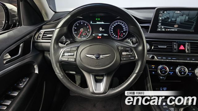 Genesis G70 2019 — photo 13