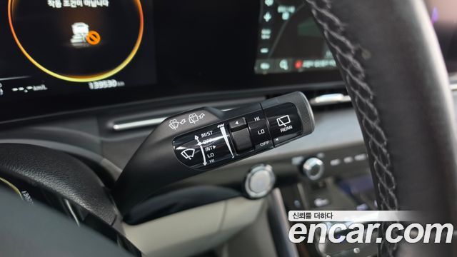 Kia Canival 2021 — photo 38