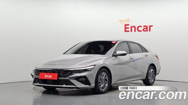 Hyundai AVANTE 2024 — photo 1