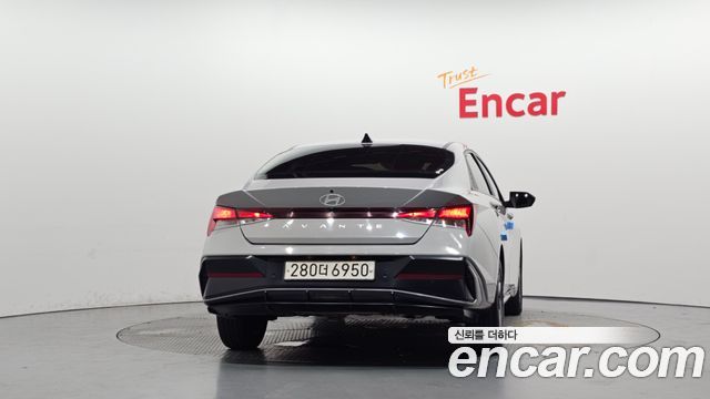 Hyundai AVANTE 2024 — photo 4