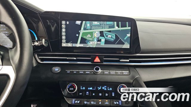 Hyundai AVANTE 2024 — photo 14