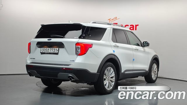 Ford Explorer 2020 — photo 2