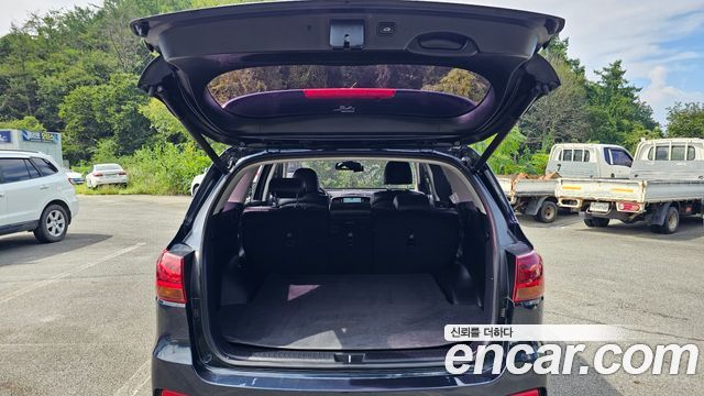 Kia Sorento 2018 — photo 17