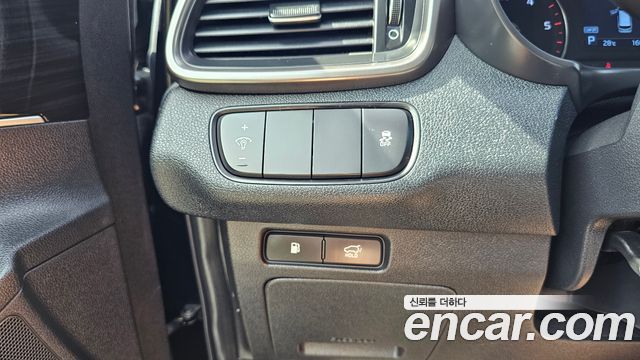 Kia Sorento 2018 — photo 19