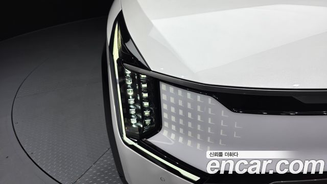 Kia EV9 2024 — photo 8