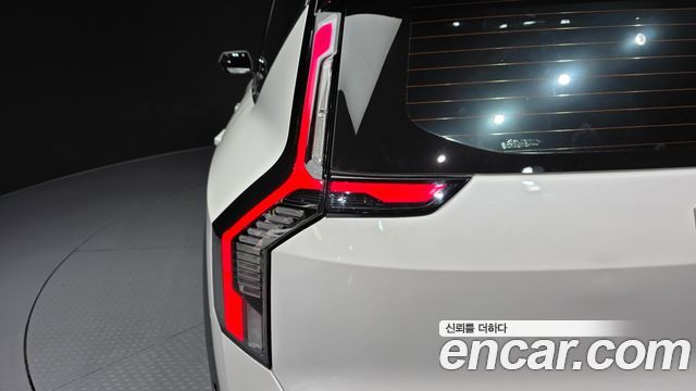 Kia EV9 2024 — photo 9