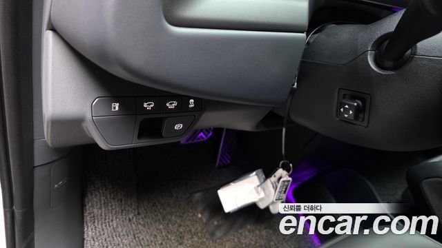 Kia EV9 2024 — photo 32