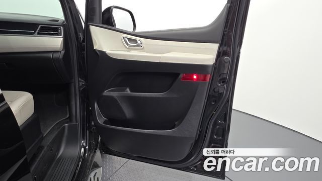 Hyundai Starex 2019 — photo 14