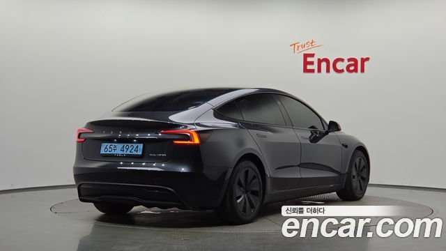 Tesla Model 3 2025 — photo 2