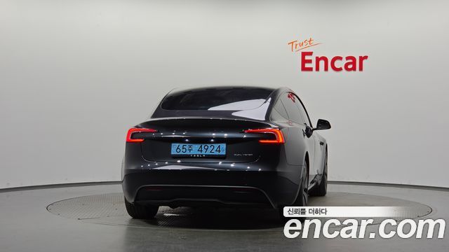 Tesla Model 3 2025 — photo 4