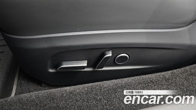 Tesla Model 3 2025 — photo 28