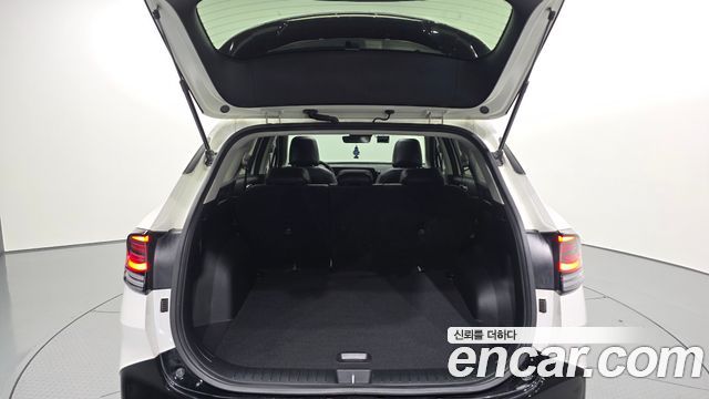 Kia Sportage 2022 — photo 26