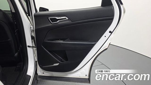 Kia Sportage 2022 — photo 15
