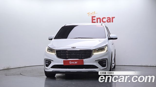Kia Canival 2019 — photo 3