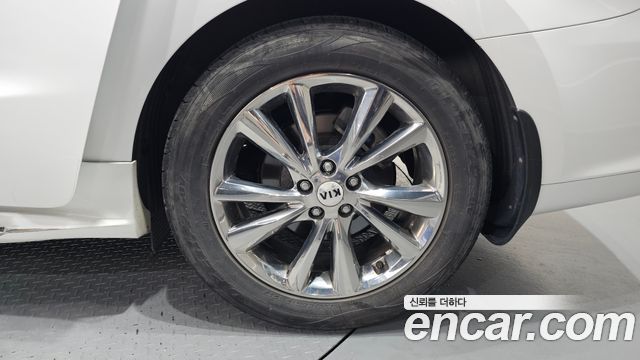 Kia Canival 2019 — photo 5