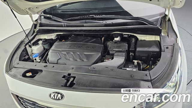 Kia Canival 2019 — photo 6