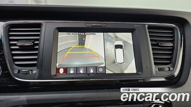 Kia Canival 2019 — photo 21