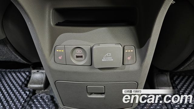 Kia Canival 2019 — photo 25