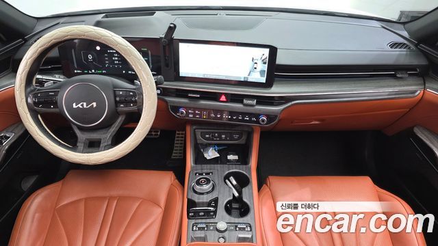 Kia K5 2024 — photo 10