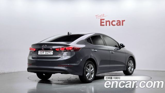 Hyundai AVANTE 2017 — photo 2
