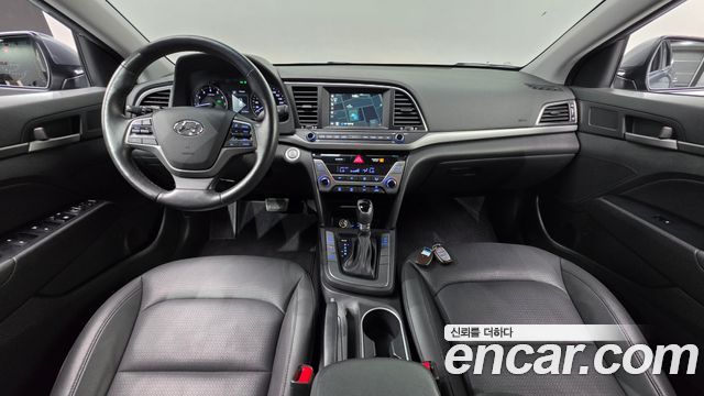 Hyundai AVANTE 2017 — photo 7