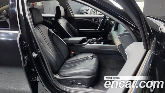 Kia K8 2023 — photo 11