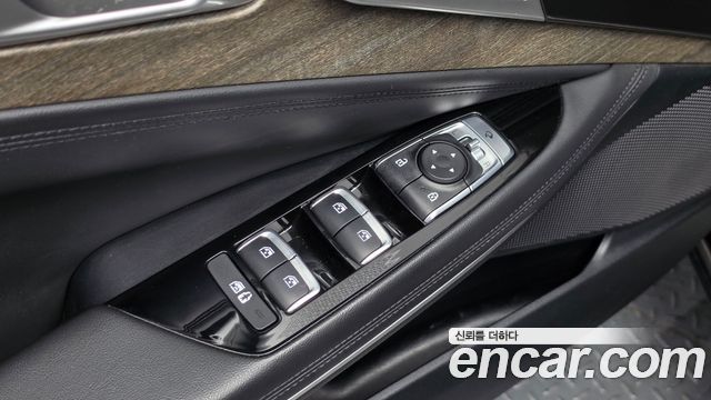 Kia K8 2023 — photo 17