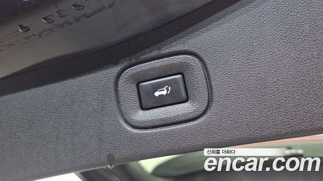 Renault Korea QM6 2022 — photo 18
