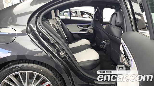 Mercedes-Benz E-Class 2026 — photo 18