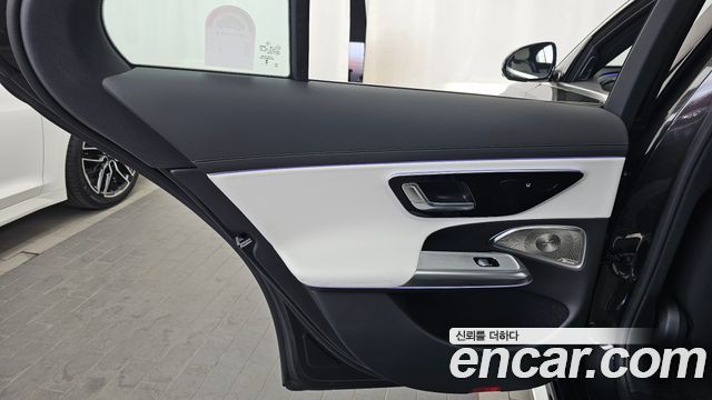 Mercedes-Benz E-Class 2026 — photo 15