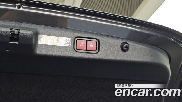 Mercedes-Benz E-Class 2026 — photo 30